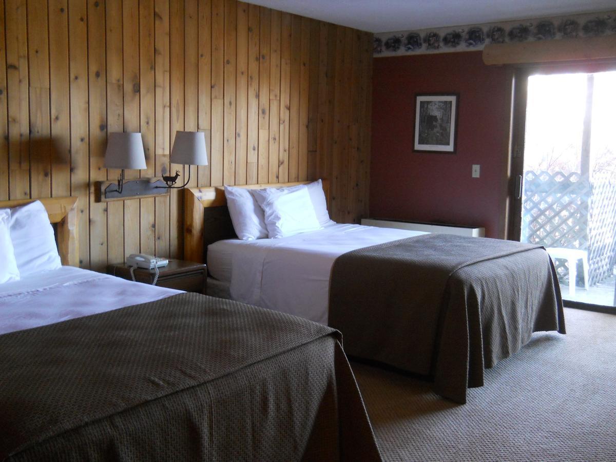 Lakewoods Resort & Golf Namekagon Zimmer foto