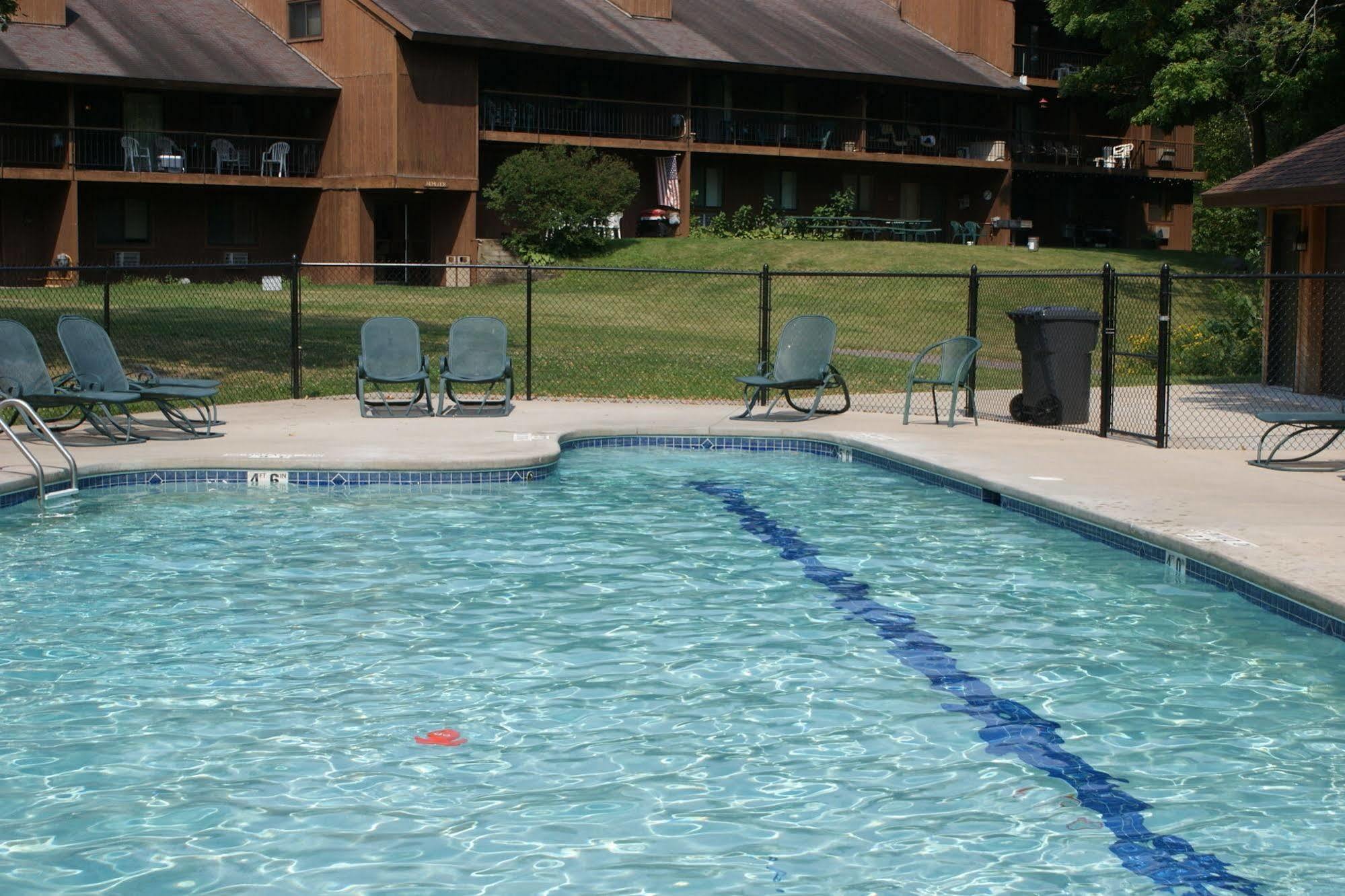 Lakewoods Resort & Golf Namekagon Exterior foto